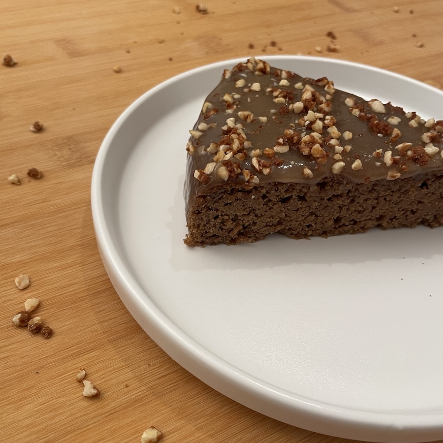 bolo de amêndoa vegan, sem gluten, sem lactose, sem acúcar refinado